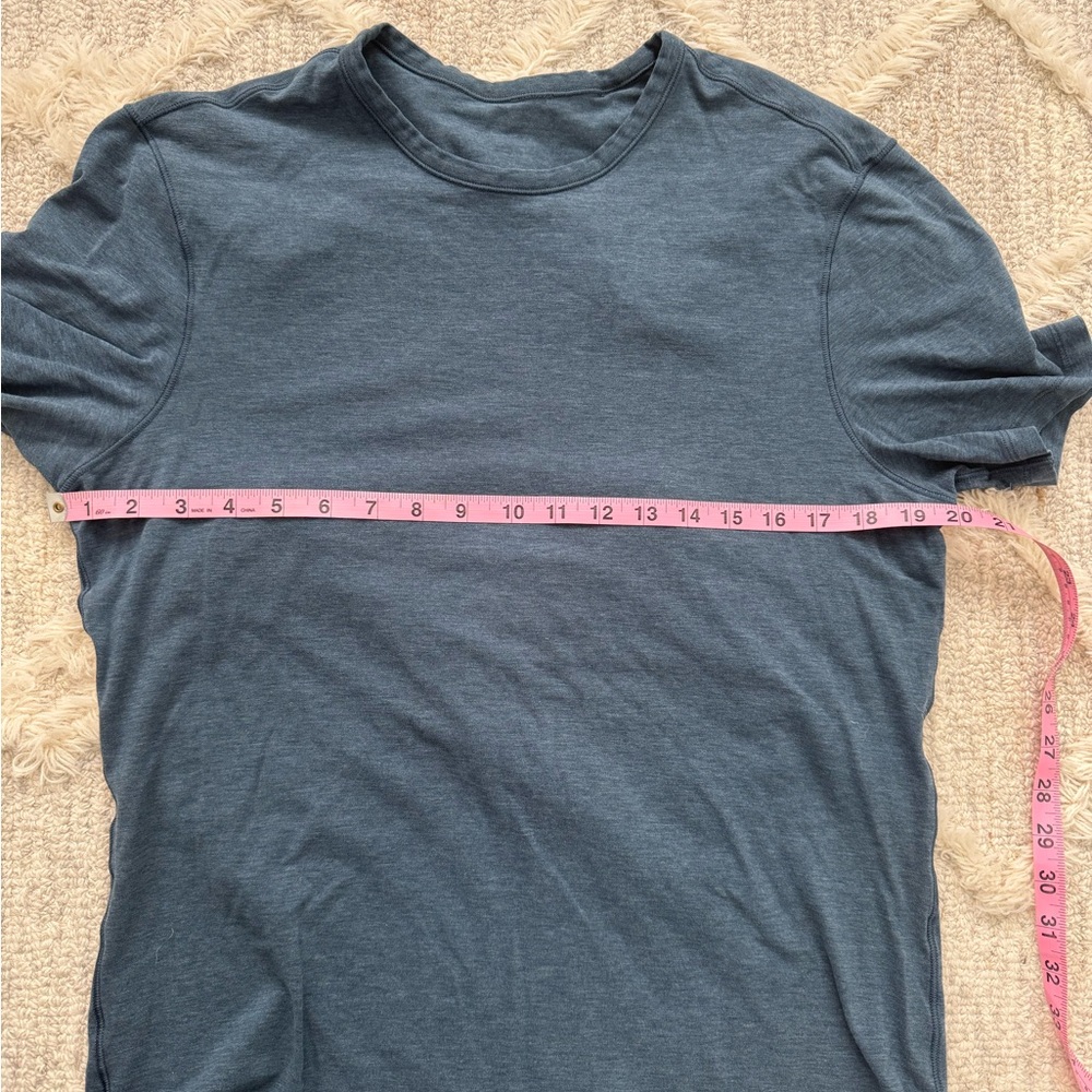 Lululemon Men’s 5 Year Basic Tees (Maroon, Navy, Olive, Heathered Iron Blue) - Picture 7 of 8